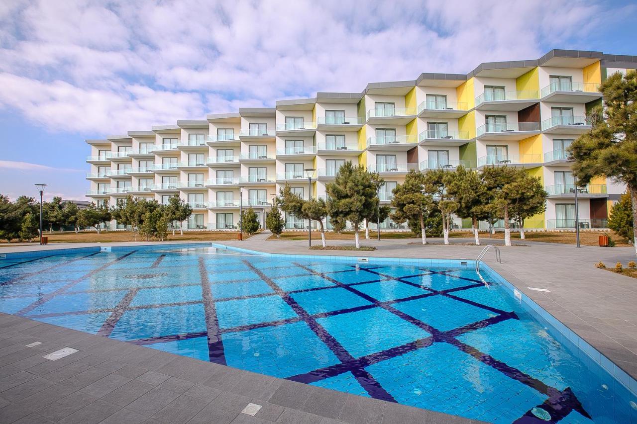 Homebridge Hotel Apartments Baku Exterior photo